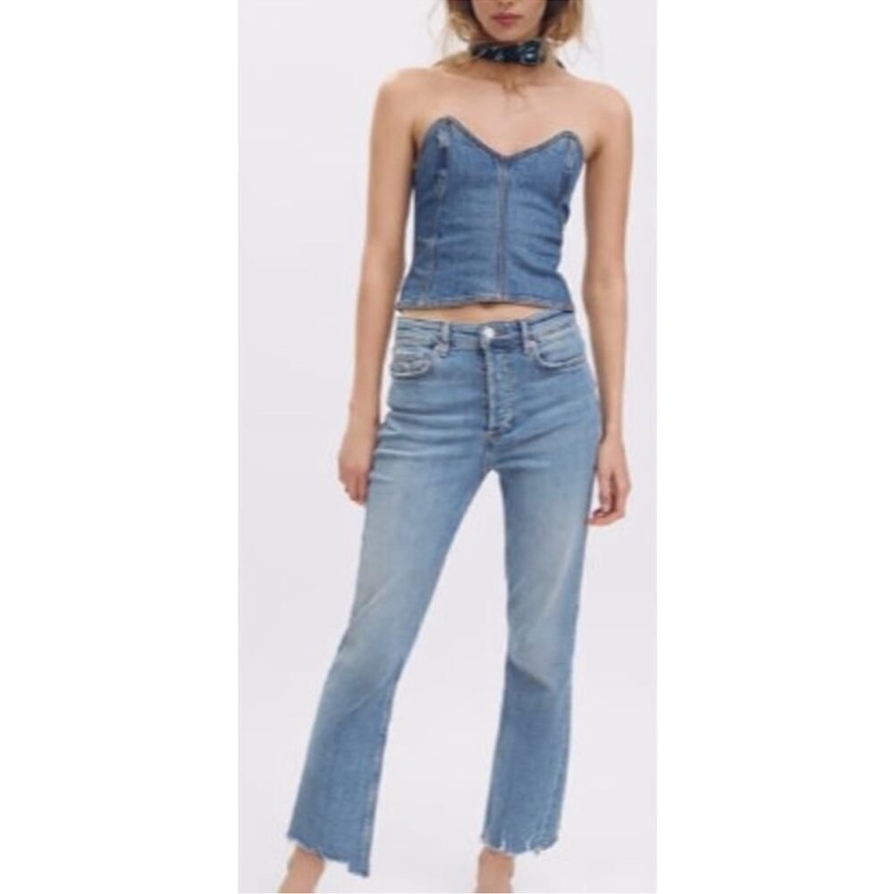 ZARA The Dreed Flare High Rise button fly jeans